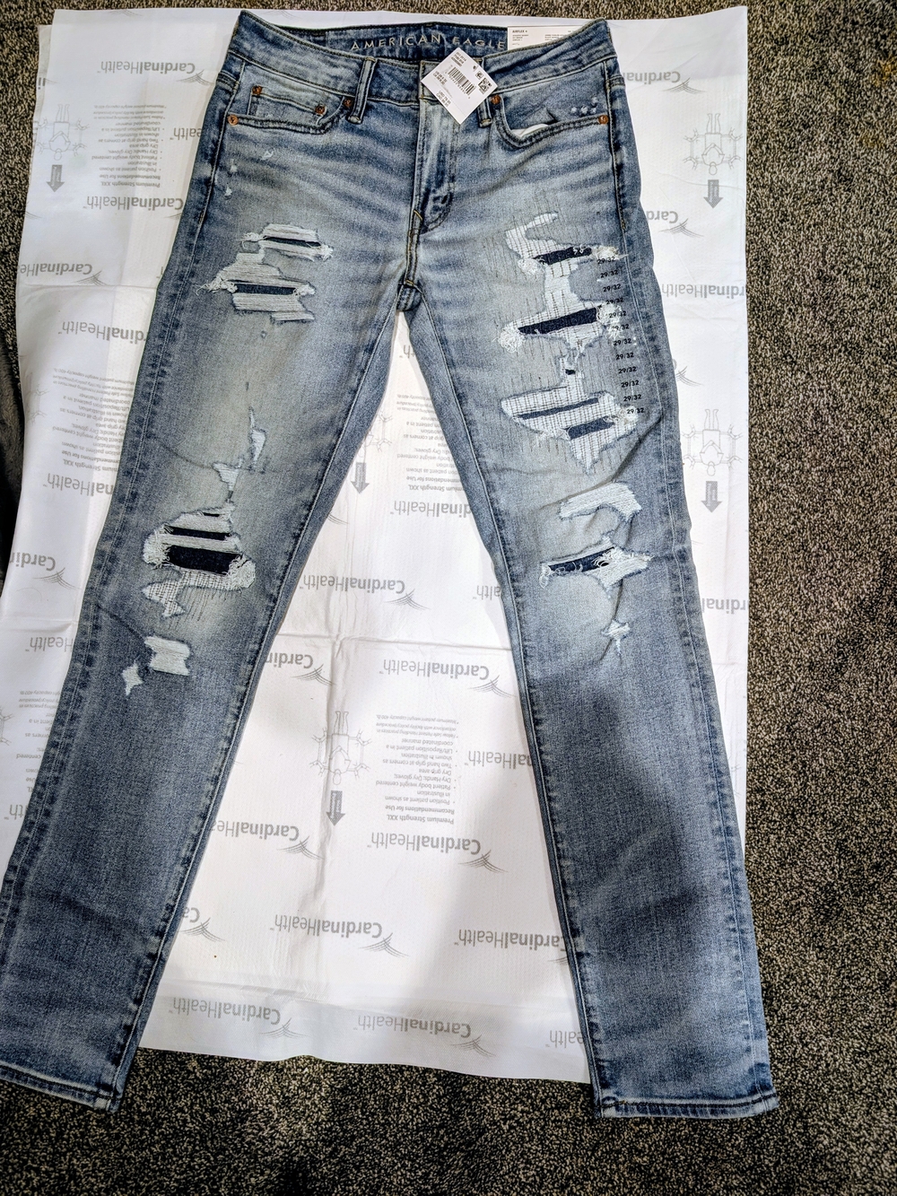American Eagle Outfitters Light Blue Distressed Skinny Jeans